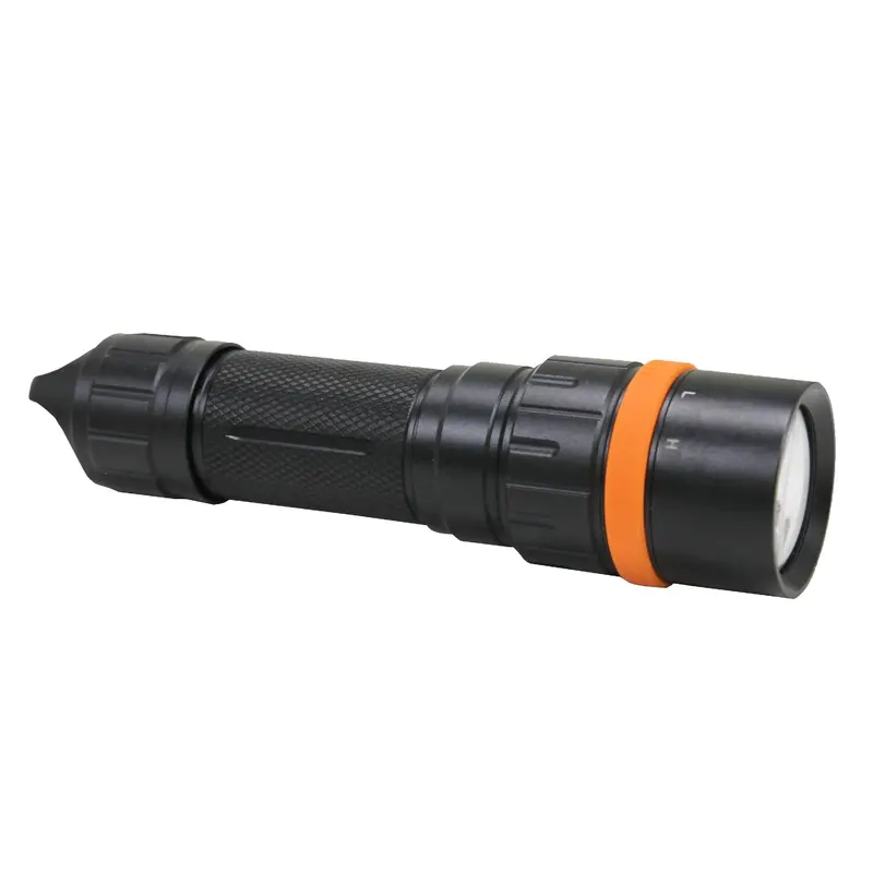 Sd11 High-Output Led Dive Light – Waterproof & Compact 1