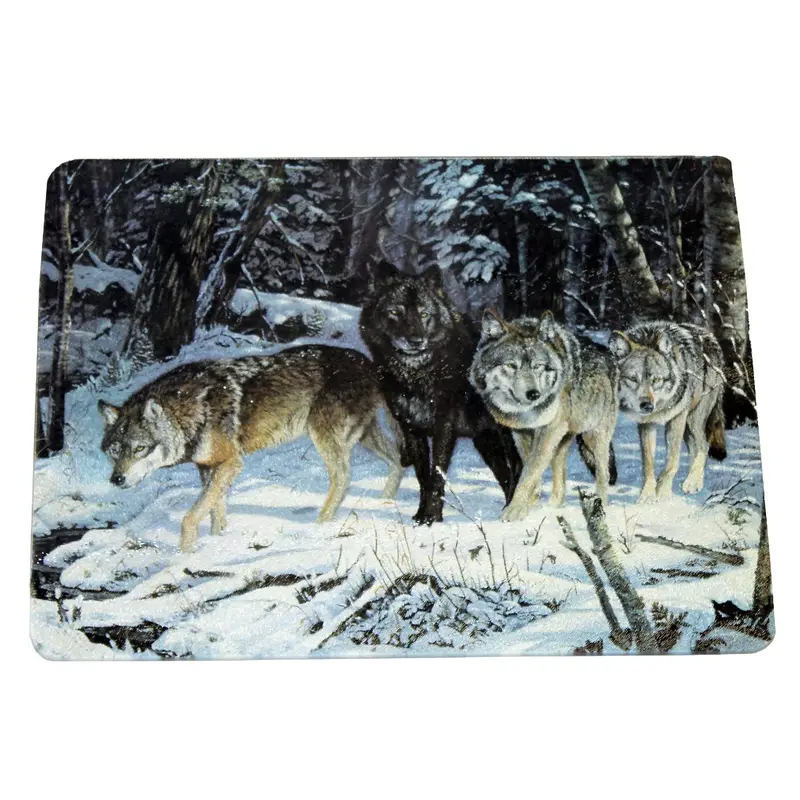 Wolf-Carved Wooden Cutting Board – 12" X 16" 1